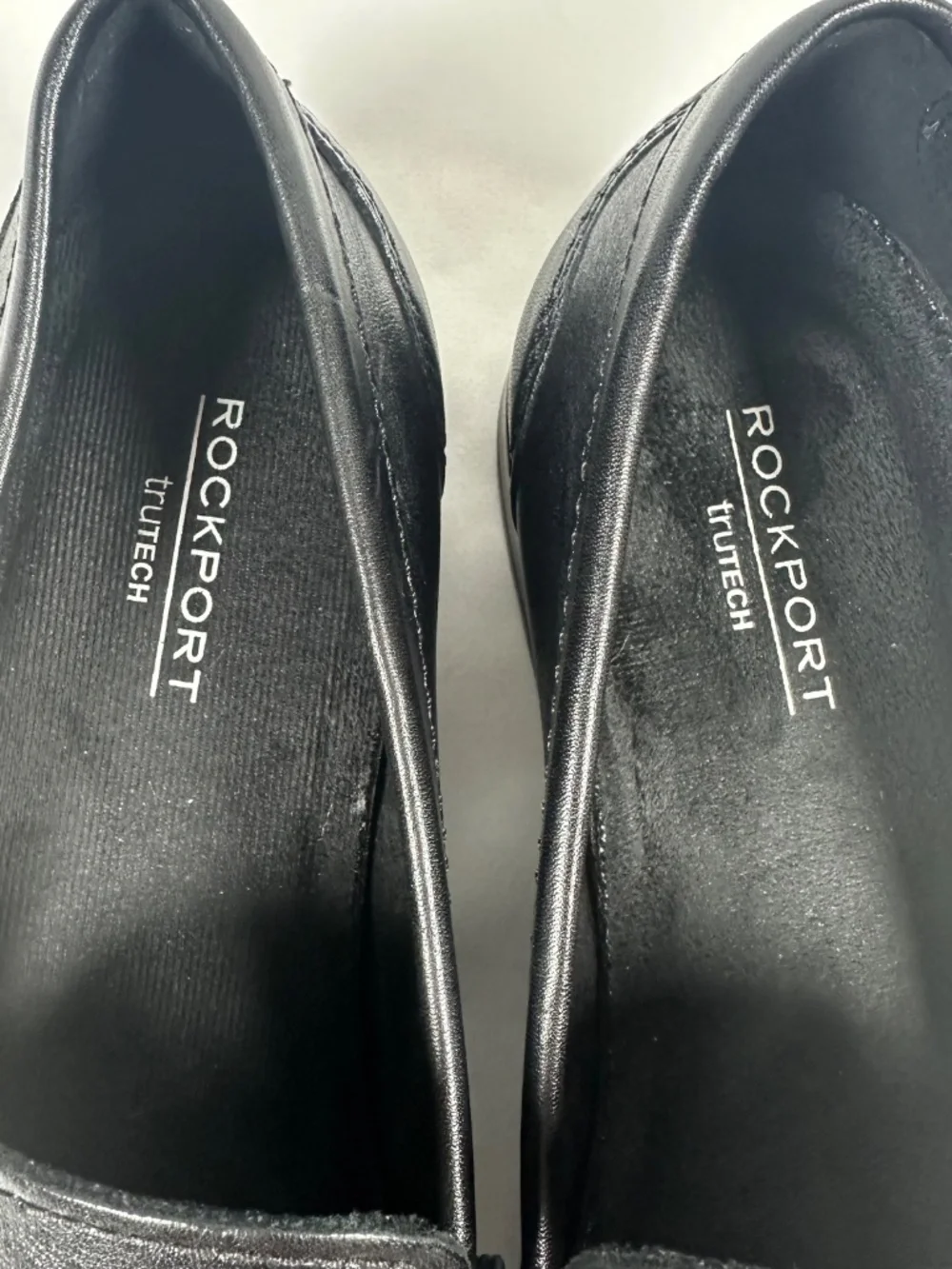 Rockport Tru Tech Casual Leather Slip On Men's Loafers Black Size 9M Like New